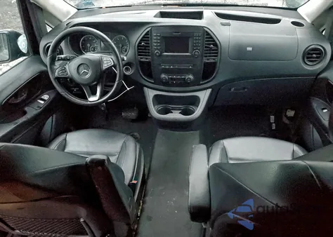 2018 Mercedes-Benz Metris из США, поврежденный, VIN WD4PG2EE4J3428704